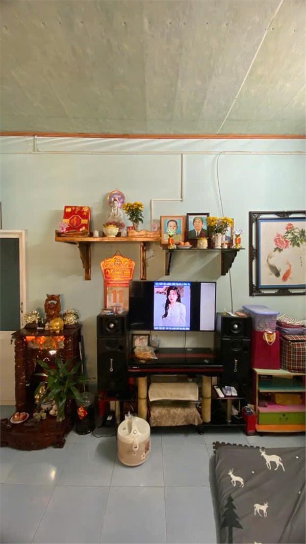 Hẻm xe hơi 1 trục, sạch đẹp, thông thoáng – an ninh, dân trí cao chỉ 4,5 tỷ.